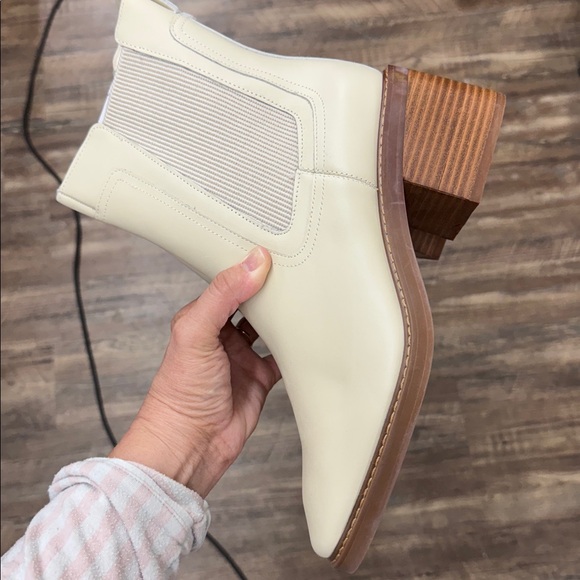 NWOT • SANCTUARY • 63MM Carmen Leather Chelsea Boots • Size 9.5 • - Picture 3 of 5